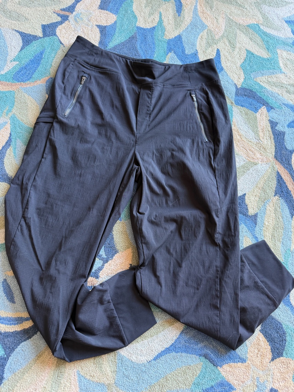 Athleta Black High-Waist Performance Leggings